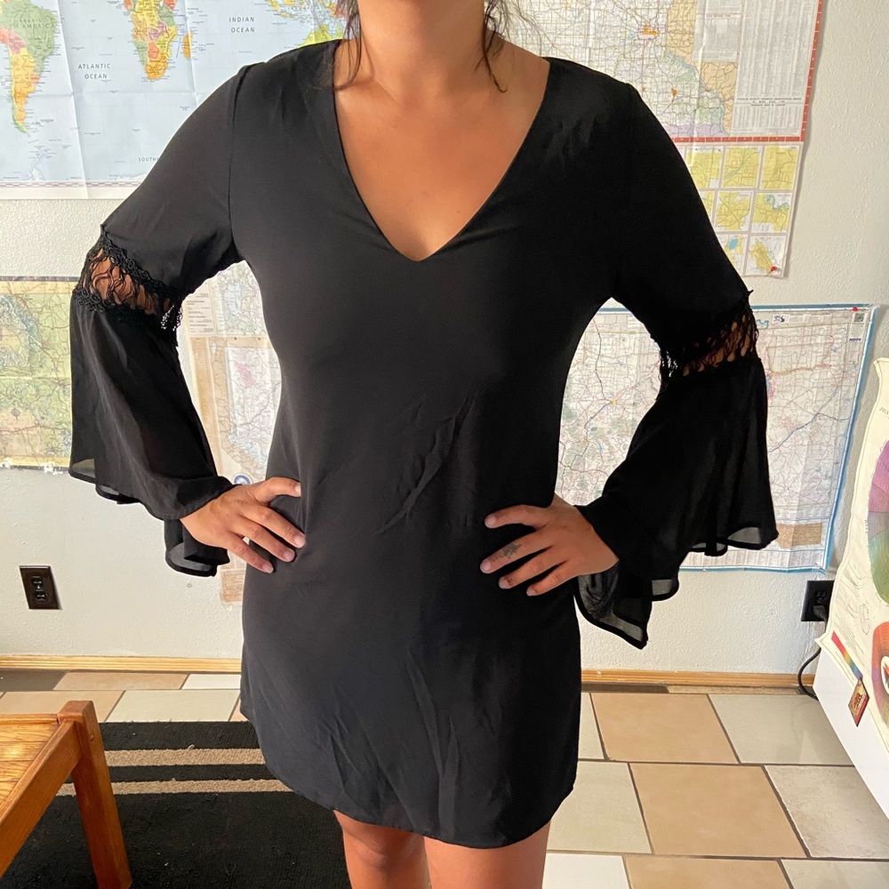 Issue dress